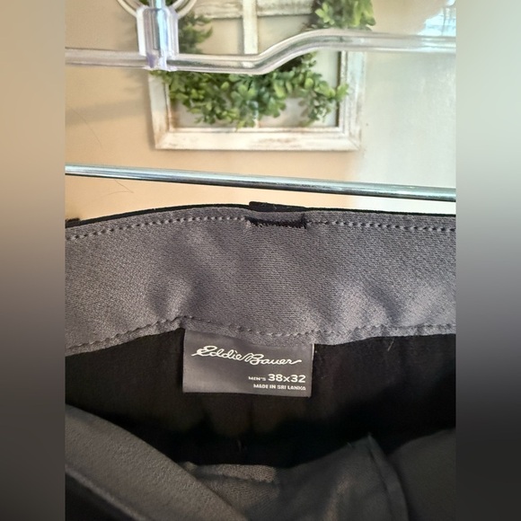 Eddie Bauer Fleece Lined Tech Pants Mens size 38x32 Outdoor Camping Hiki… - Picture 2 of 6